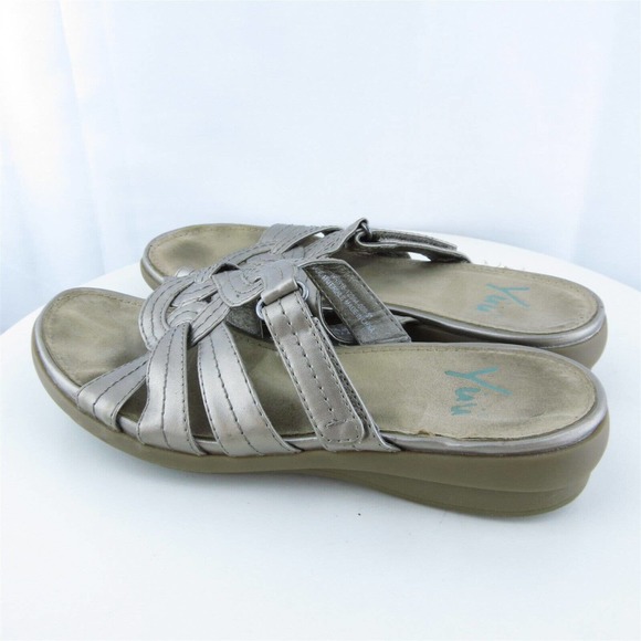 YUU Women Slide Shoes MIlley Beige Synthetic Slip On‎ Size 7 Medium (B, M) - Picture 8 of 10